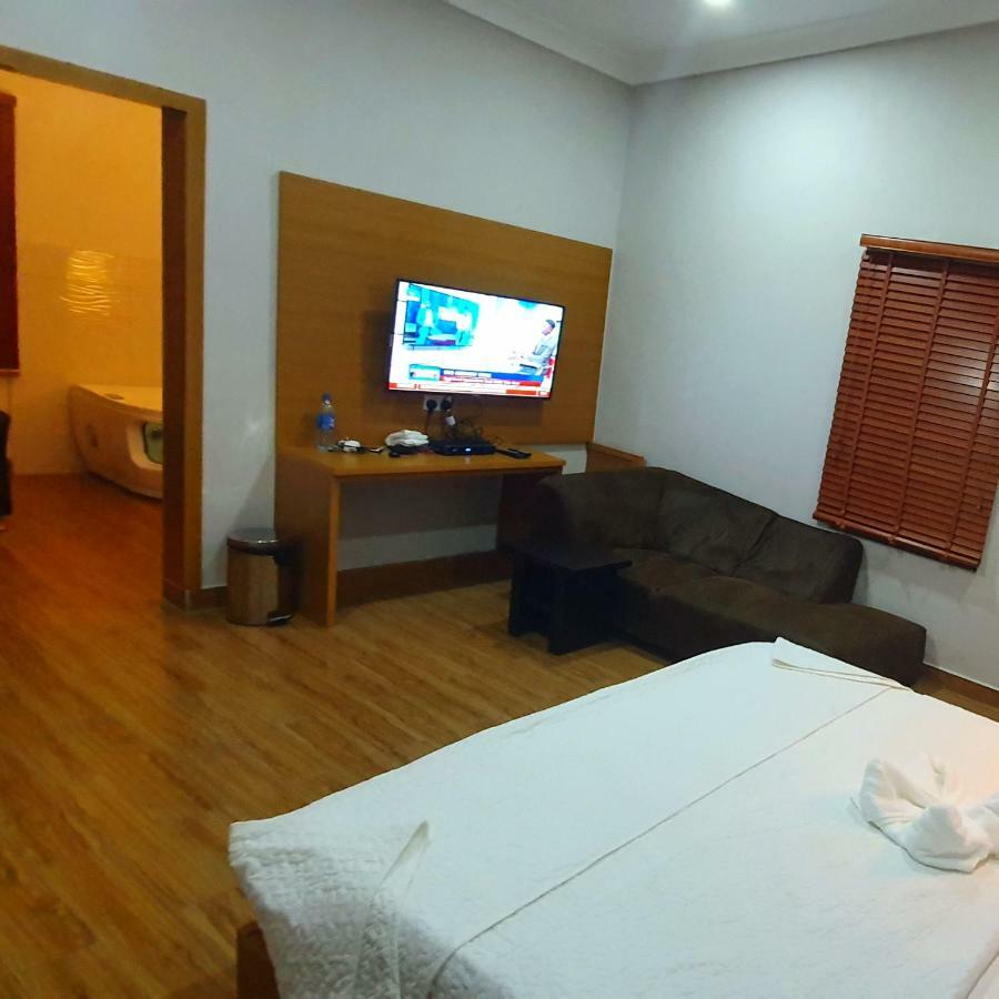 Taverna Lounge & Boutique Hotel Port Harcourt Εξωτερικό φωτογραφία
